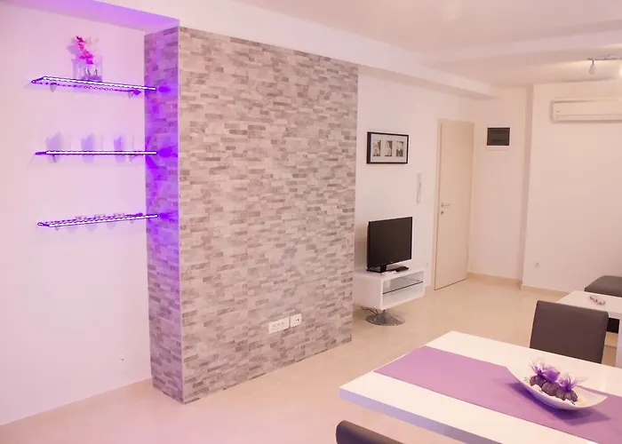 Apartamento Svoboda *