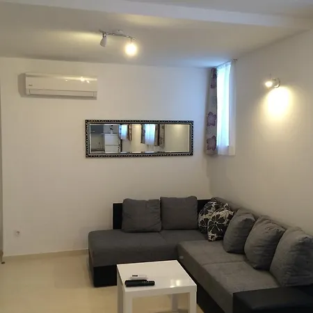 Svoboda Apartment