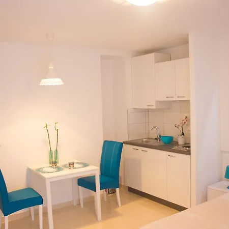 Svoboda Apartment Split